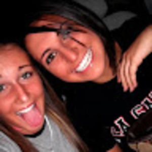 Meet your Posher, Chloe